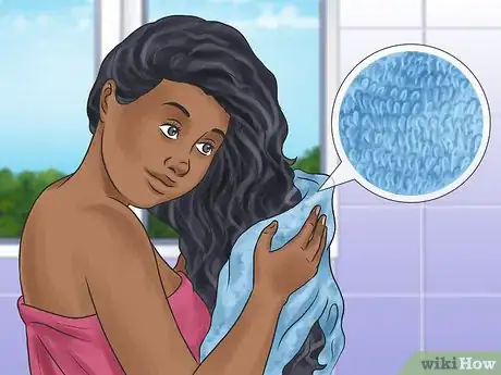 Imagen titulada Straighten Your Hair Without Heat Step 3