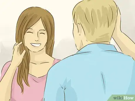 Imagen titulada Know if a Guy Likes You Step 3