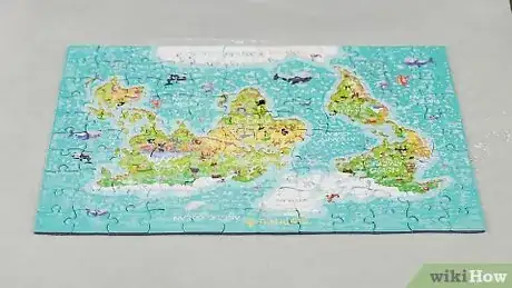 Imagen titulada Glue a Finished Puzzle Step 7