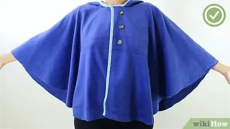 Imagen titulada Make a Fashion Cape Step 16