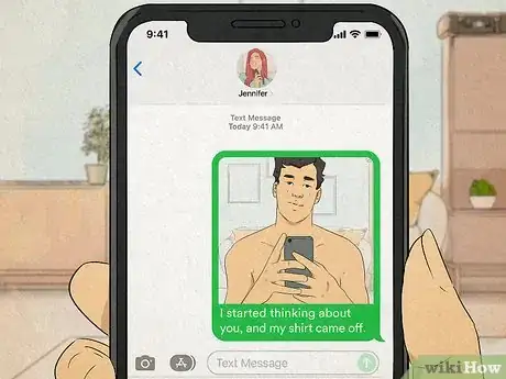 Imagen titulada Hype a Girl Up over Text Step 11