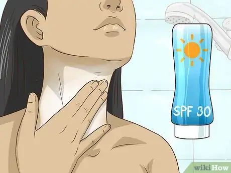 Imagen titulada Get Rid of Neck Lines Step 5