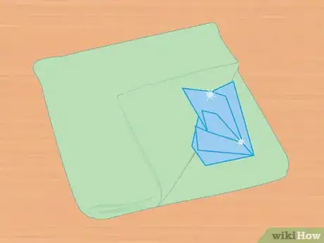 Imagen titulada Polish Quartz Crystals Step 12