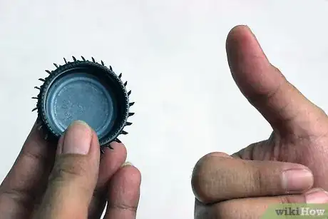 Imagen titulada Make a Ninja Star Step 4Bullet2