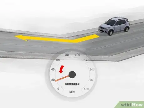 Imagen titulada Drive a Car in Winter Weather Step 5