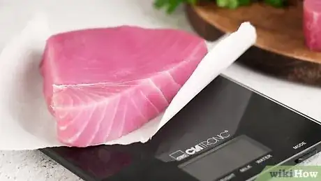 Imagen titulada Cook Frozen Tuna Steak Step 5