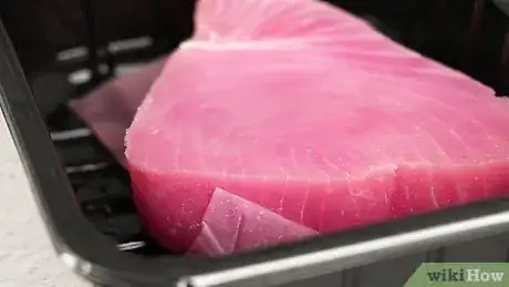 Imagen titulada Cook Frozen Tuna Steak Step 3
