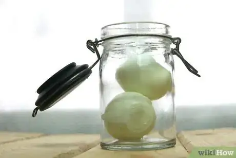 Imagen titulada Pickle Eggs Step 3