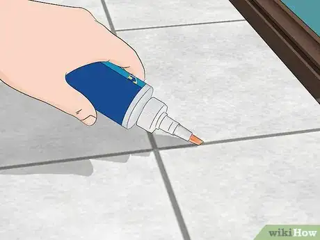 Imagen titulada Clean Grout Off Tile Step 14