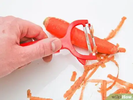 Imagen titulada Make Carrot Flowers Step 1