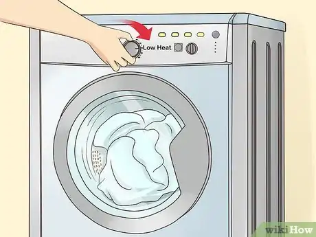 Imagen titulada Wash a Weighted Blanket Step 10