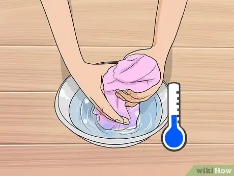Imagen titulada Set Tie Dye Step 7