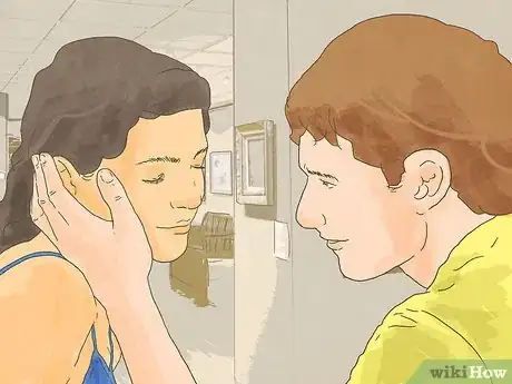 Imagen titulada Keep a Girl Interested Step 1