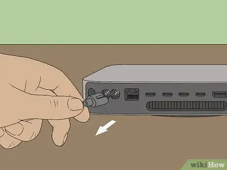 Imagen titulada Open a Mac Mini Step 1