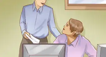 verse ocupado en el trabajo sin trabajar de verdad