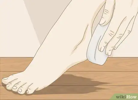 Imagen titulada Be a Foot Model Step 9