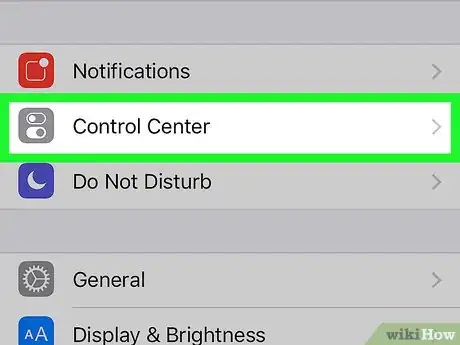 Imagen titulada Turn Flashlight Off on iPhone Step 5
