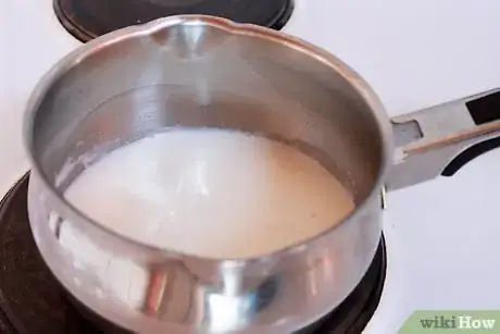 Imagen titulada Make a Cappuccino with a French Press Step 2
