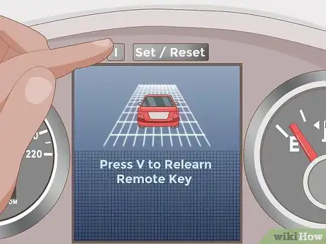 Imagen titulada Program GM Keyless Remotes Step 14