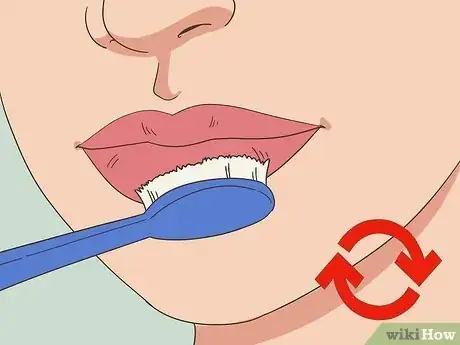 Imagen titulada Make Your Lips Look Plumper Without Makeup Step 3.jpeg