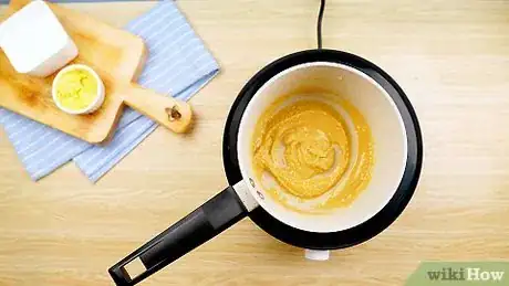 Imagen titulada Thicken Sauce with Flour Step 9