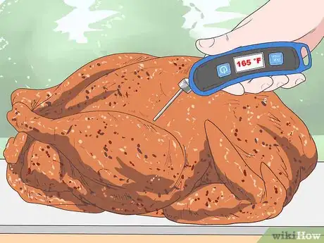 Imagen titulada Deep Fry a Turkey Step 17