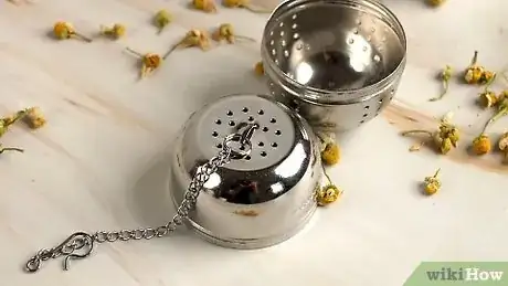 Imagen titulada Use a Tea Infuser Step 1