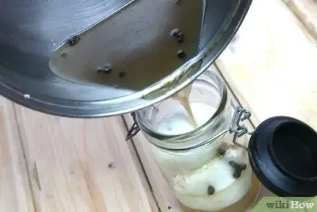 Imagen titulada Pickle Eggs Step 5