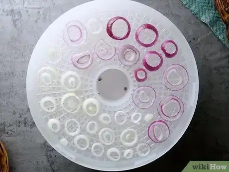Imagen titulada Dry Onions Step 14