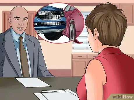 Imagen titulada Take Action After a Car Accident Step 15
