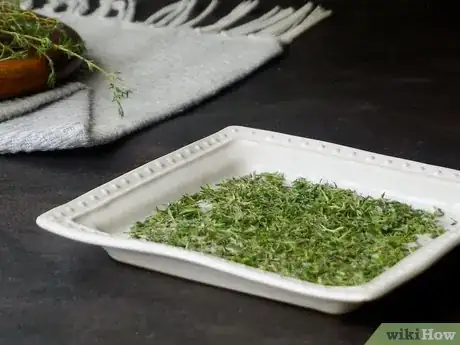 Imagen titulada Prepare and Store Fresh Thyme Step 7