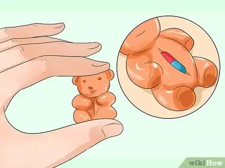 Imagen titulada Swallow a Pill Step 2