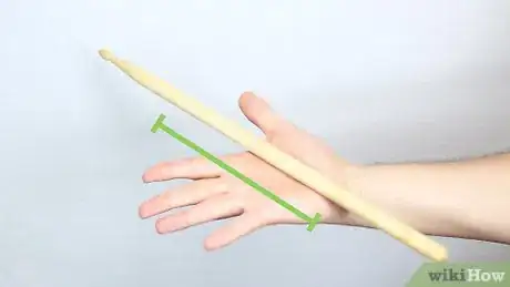 Imagen titulada Spin a Drumstick Step 13