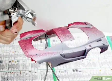 Imagen titulada Paint a Model Car Step 18