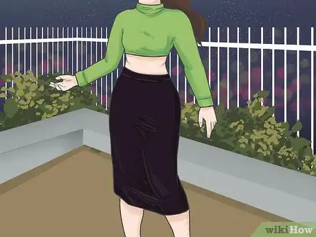 Imagen titulada Wear a Cropped Sweater Step 2