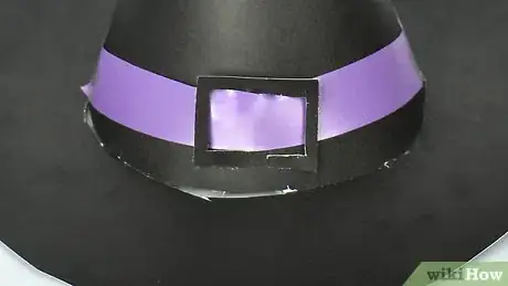 Imagen titulada Make a Paper Hat Step 15