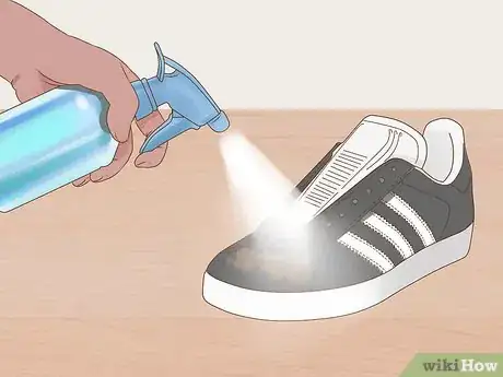 Imagen titulada Clean Adidas Gazelles Step 4