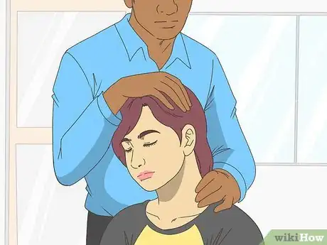 Imagen titulada Relieve Neck Pain Step 8
