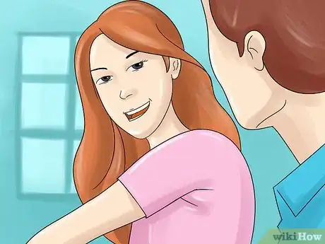 Imagen titulada Flirt With Your Crush Step 10