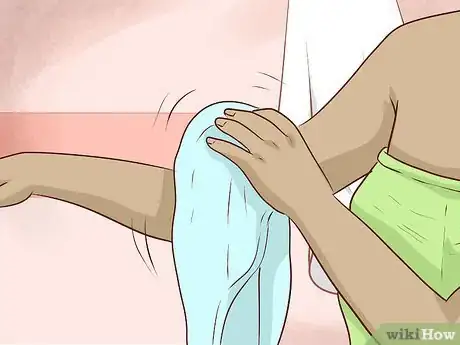 Imagen titulada Take a Shower With a New Tattoo Step 10