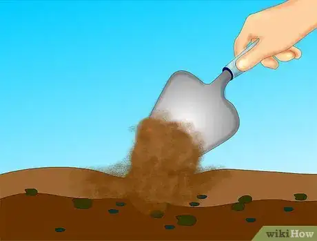 Imagen titulada Add Compost to Plants Step 3
