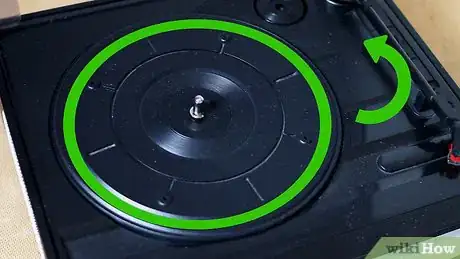 Imagen titulada Operate a Turntable Step 2