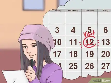 Imagen titulada Not Miss Your Partner in a Long Distance Relationship Step 6
