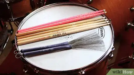 Imagen titulada Play Drums Step 10