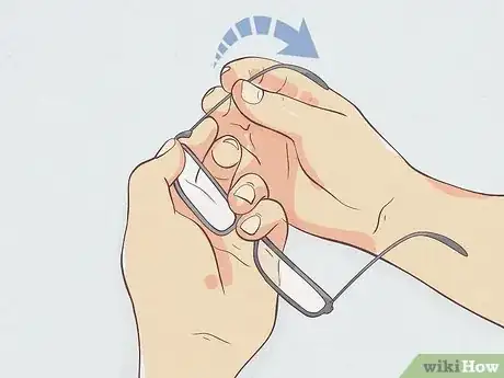 Imagen titulada Fix Bent Glasses Step 12