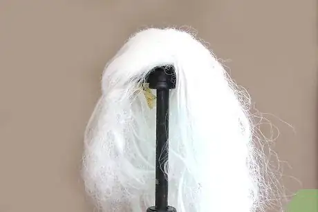 Imagen titulada Untangle a Wig Step 2