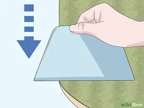 Imagen titulada Hang Lining Paper Step 10