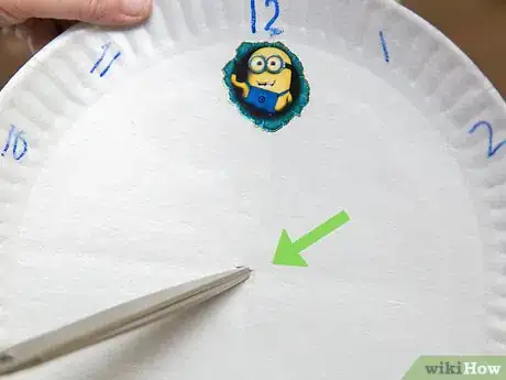 Imagen titulada Make a Paper Clock Step 6