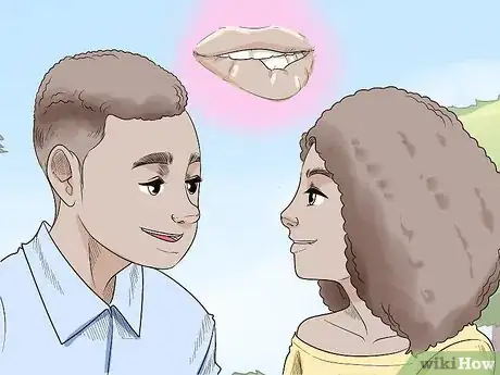 Imagen titulada Flirt with a Guy Step 10