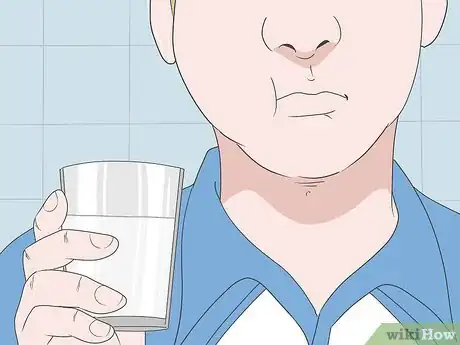 Imagen titulada Treat a Gum Infection Step 1